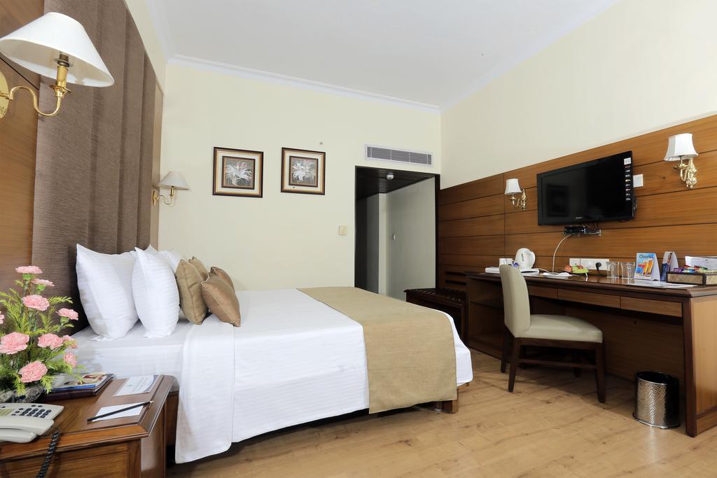 Hotel Peerless