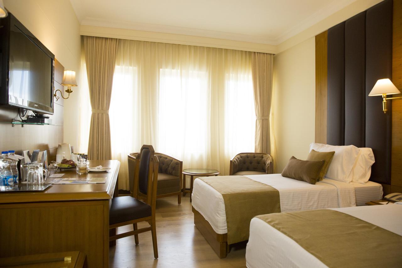 Hotel Peerless
