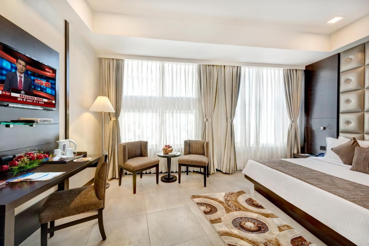 Peerless 4* Kolkata